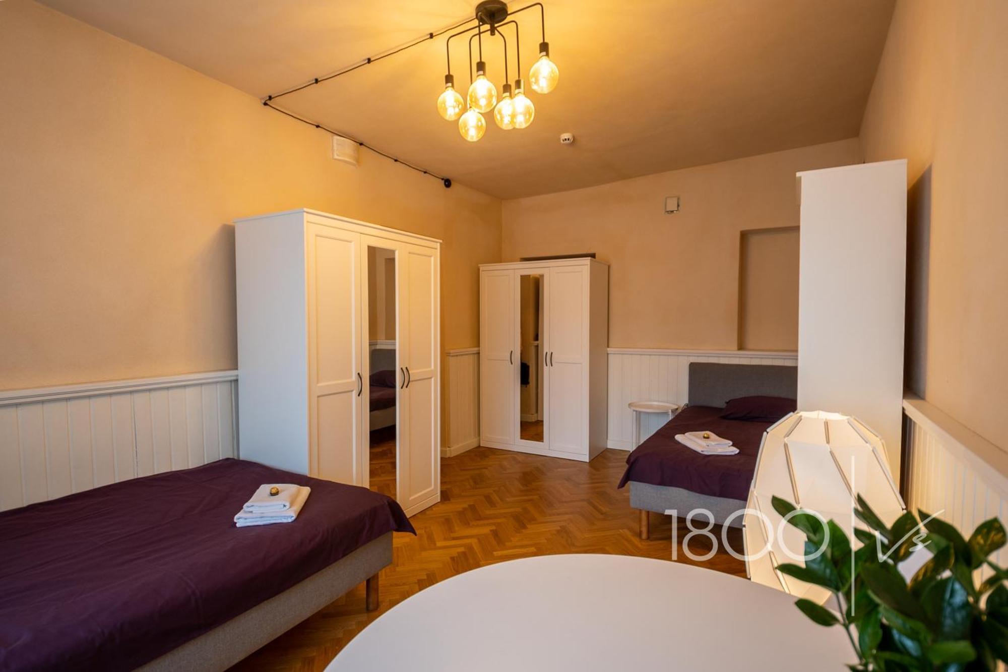 טרטו 1800 By Vince Stay - Private Rooms In Town Hall Square מראה חיצוני תמונה